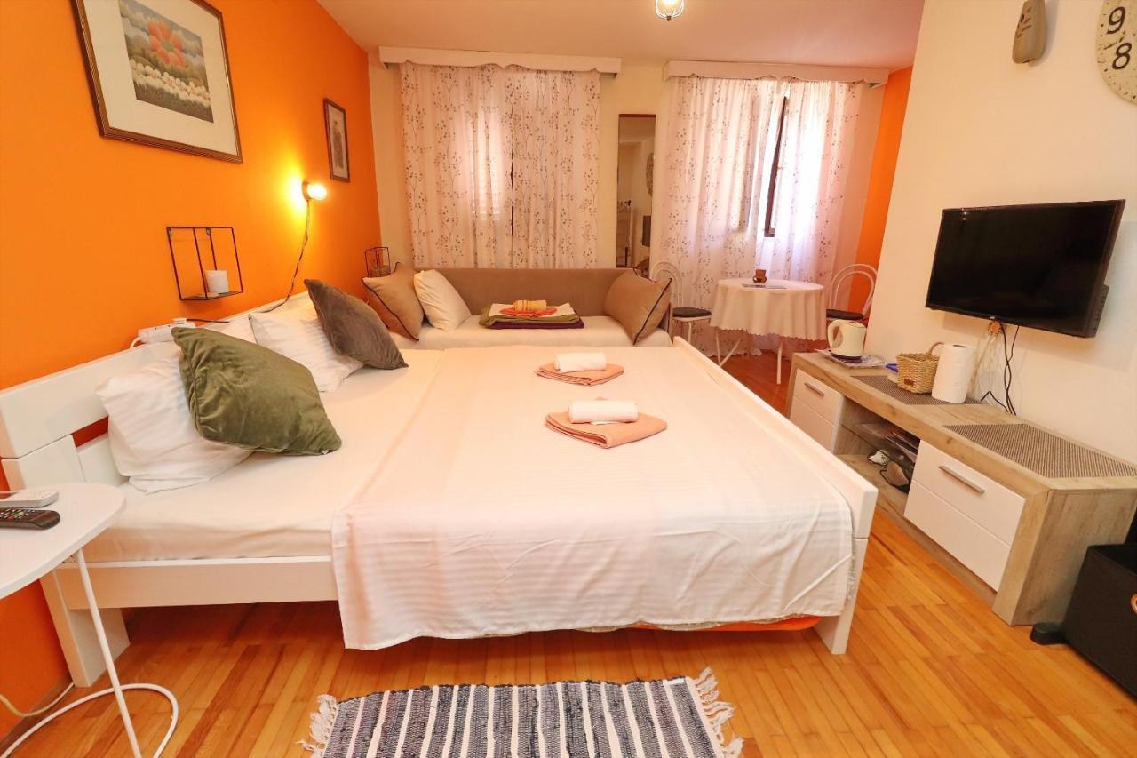 Guest House Jungher Đảo Korčula Ngoại thất bức ảnh